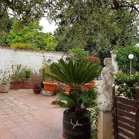 Casa A Due Passi Dal Mare Da Tina *